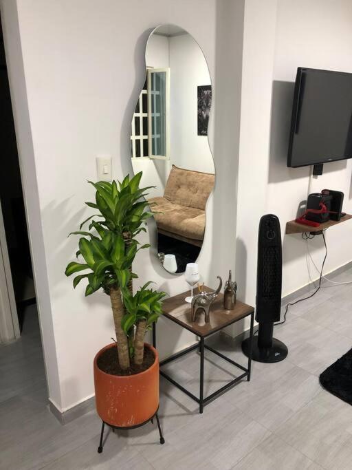 Acogedor Y Amplio 102 El Jardin Apartment Cali